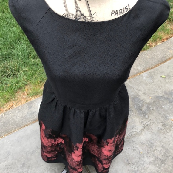 Cynthia Steefe Black Metallic Red Floral Dress -6 - Picture 7 of 8